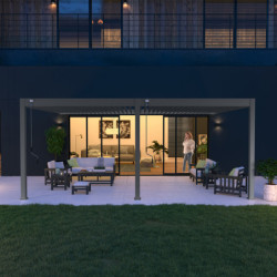 Pergola bioclimatique adossée en alu gris anthracite 4x6m Ombrea