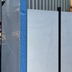 Everbox Abri de jardin résine PVC (polychlorure de vinyle) + XPS (polystyrène extrudé) Blanc 1,1m²