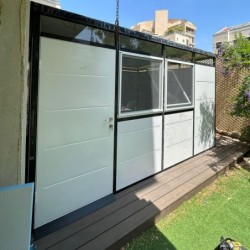 Everbox Abri de jardin résine PVC (polychlorure de vinyle) + XPS (polystyrène extrudé) Blanc 12m²