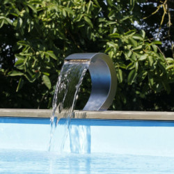 Cascade Mamba S-LED pour piscine ou bassin de jardin Ubbink