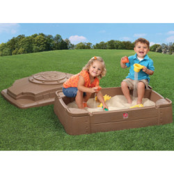 Bac à sable en résine rotomoulée à couvercle - STEP2