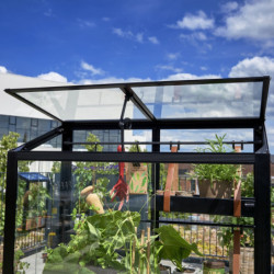 Serre urbaine en verre trempé avec roulettes City Greenhouse - Juliana