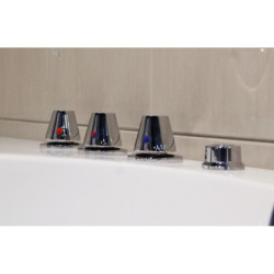 Baignoire balnéo 150x150cm - Athol - DOCCELLI