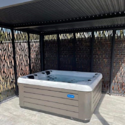 Pergola bioclimatique aluminium anthracite 10,80m² + panneaux moucharabieh - HABRITA