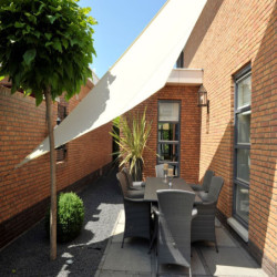 Voile d'ombrage triangle 90° Coolfit 500x500x710cm crème - NESLING