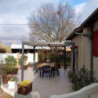 Pergola bioclimatique aluminium anthracite 10,80m² + toit avec lames ovales écru HABRITA