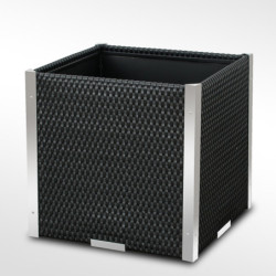 Bac à plantes 46x46x46cm en résine tressée noire et acier galvanisé Rattan Art